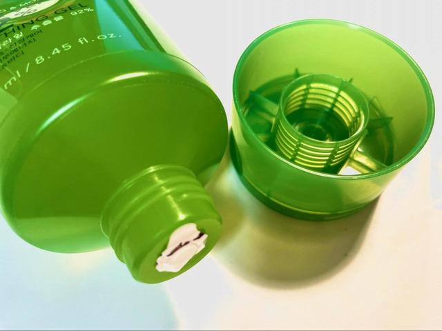 【NRP スージングAジェル】1本で全身を保湿できます