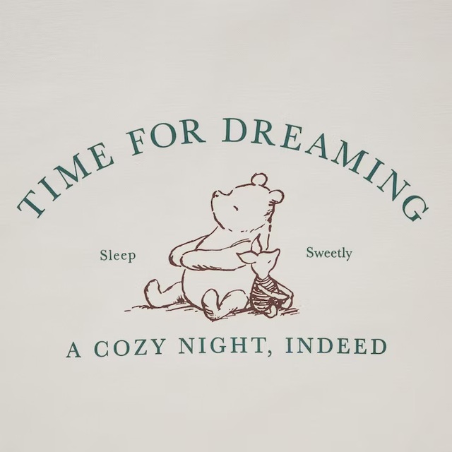 ウルトラストレッチウォームセット｜3,990円｜ユニクロUT「くまのプーさんコレクション」