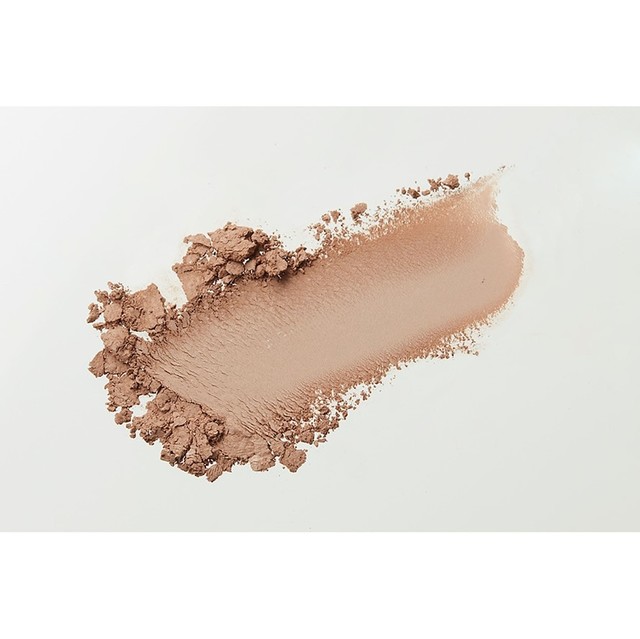 おでかけUVパウダー【ミッキー＆ミニー】2,750円