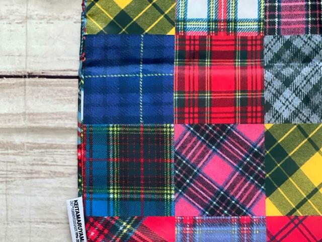 さまざまなチェック柄のパッチワークデザインがケイタマルヤマらしい♪