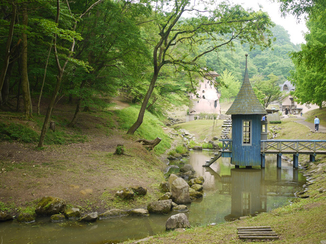豊かな自然のなか、童話の雰囲気を楽しめる