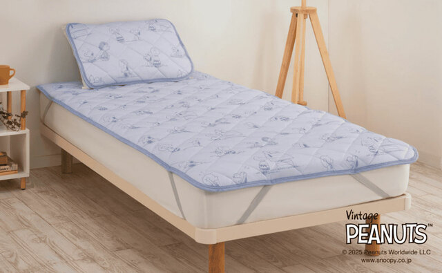 【nishikawa×PEANUTS／クール敷きパッド・ピローパッド】ひんやり気持ちいい♪暑い日に大活躍のアイテム／敷きパッド6,600円(税込) 、ピローパッド2,200円(税込) 