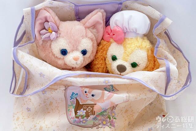 ショッピングバッグ（リーナ・ベルがデザインされた「PAUL ＆ JOE」プロデュースのスペシャルグッズ）サイズ感