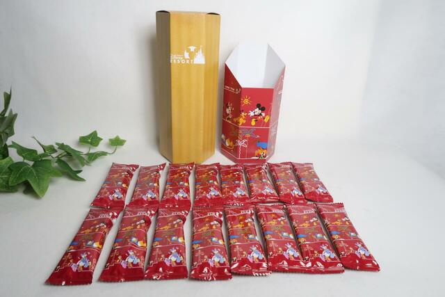 チュロススナック　紙箱　ミッキーマウスと仲間たち　1,000円