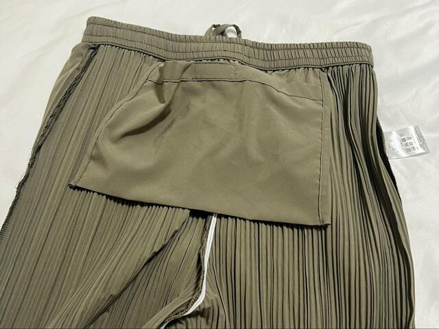 【ワークマン　撥水プリーツセミワイドパンツ】コンパクトに持ち運べるパッカブル仕様！