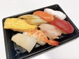 【スシロー 定番にぎりセット】定番にぎりセットは1人前8貫で 420円＋税!