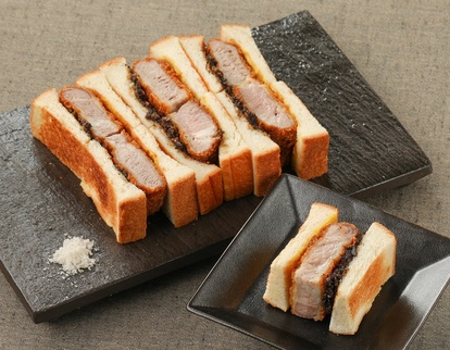 超こだわりカツサンド に大注目 厚切りロース トリュフ塩 が絶対うまいやつ うまいパン