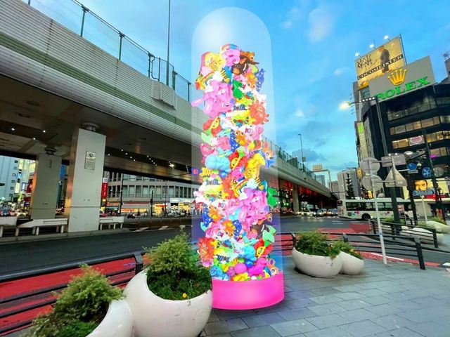 増田セバスチャン《Polychromatic Skin -Gender Tower-》イメージ