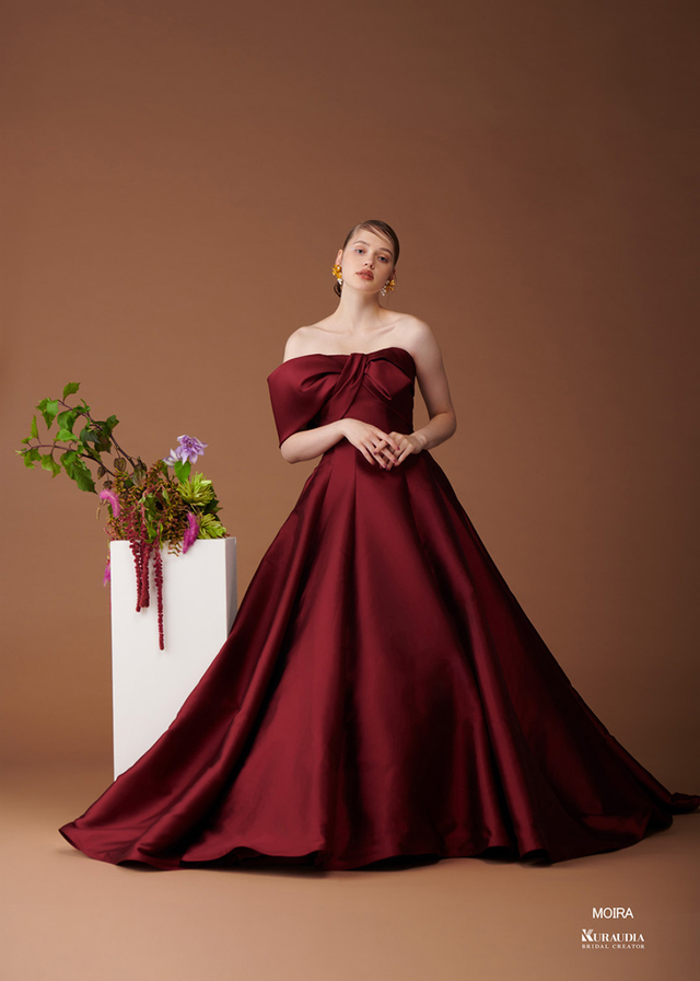 【Irida maison イリーダメゾンのウェディングドレス】MOIRA（モイラ）
