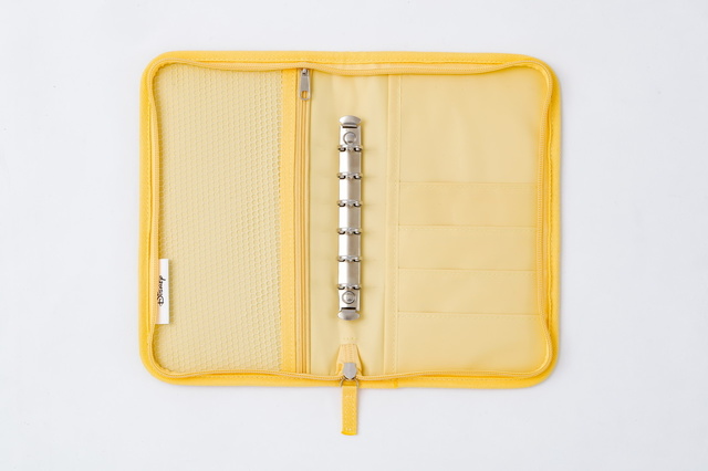 『Disney くまのプーさん・暮らし上手の収納ポーチBOOK YELLOW』