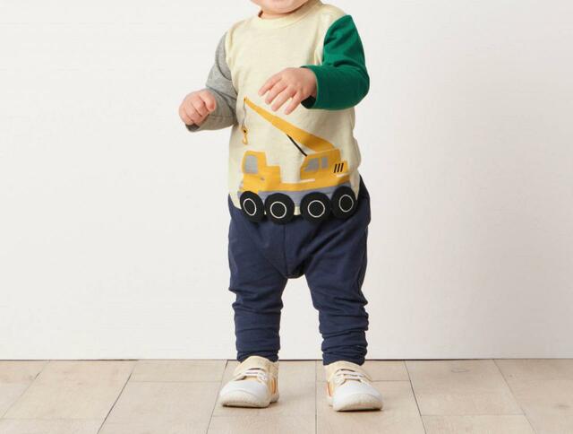 はたらくのりものあそべる長袖Ｔシャツ 【ベビー服　子供服　長袖】｜￥1,490 （税込）