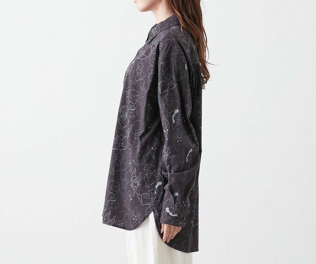 ユニセックスフェイスプリントシャツ「ヴィランズ」|¥ 6,990 (税込)