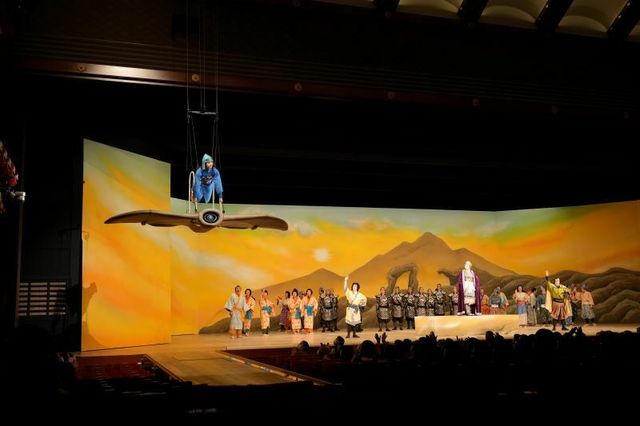 第三部『風の谷のナウシカ』より、手前左から)ナウシカ=中村米吉、アスベル=尾上右近、クシャナ=尾上菊之助、ユパ=坂東彌十郎