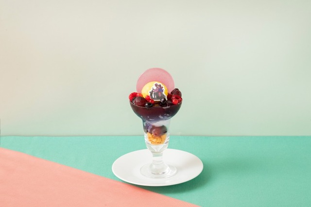 エンディングの夕日パフェ 1,400円（税込）【マリマリマリーカフェ】