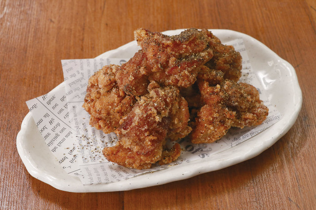 3種の唐揚げ食べ放題＆ハイボール飲み放題