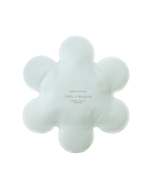 【3COINSの暑さ対策グッズ売上ランキング 5位】「保冷剤ヘッド用」330円（税込）