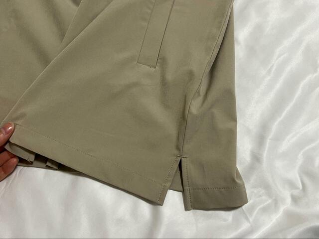 【ワークマン　レディースUVアクトブルゾン】サイドはスリット入りで動きやすい作りです