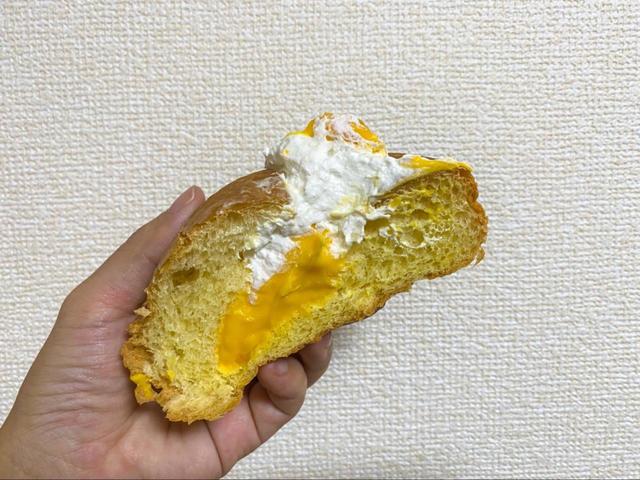 【デイリーヤマザキ　マリトッツォ　マンゴー】マンゴー好きにはたまらない