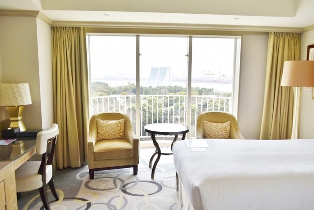 となりの部屋とは別世界