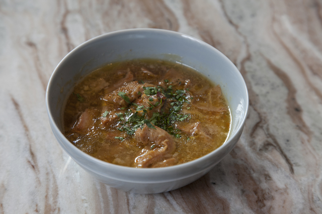 名物！肉屋のカジョス  リゴレットスタイル・モツ煮込み 