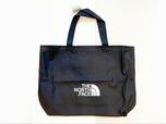 【THE NORTH FACE ザショッパーバッグ】男女兼用で使えるシンプルデザイン。裏は黒一色です