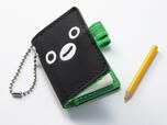 「ほぼ日手帳miniキーホルダー(Suicaのペンギン)」<価格:1,320円(税込)>【ありがとうSuicaのペンギン!グランスタ東京限定の新作スイーツやグッズが登場する「SuicaのペンギンフェアFINAL」が開催されます!】