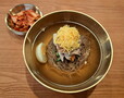 『ソルヌン』の平壌冷麺。1,200円