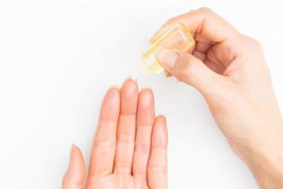 ネイルなしでok 育爪 で傷んだ爪も簡単キレイに 2 4 ハピママ