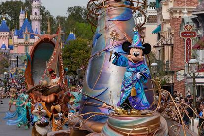 海外ディズニー】2023年世界のパークで新ショー開始、ミッキー&ミニー