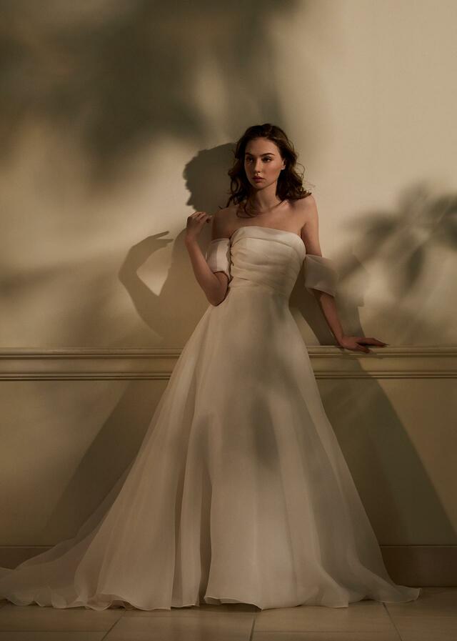 「DAVID K NEW YORK(デヴィッド ケイ ニューヨーク)」新作ウェディングドレス NY-0123_Offwhite