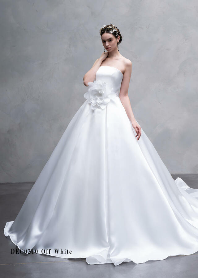 クラウディア｜「Clef a decor-クレアデコール」新作ウェディングドレス｜DEC0210_Offwhite