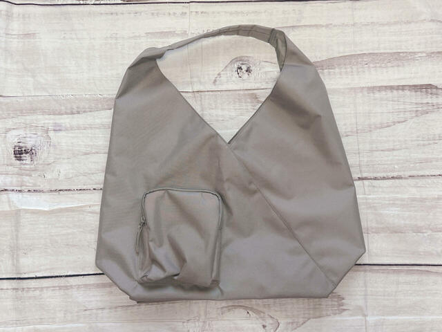 無印良品の「撥水ワンショルダーバッグ」／税込2,990円