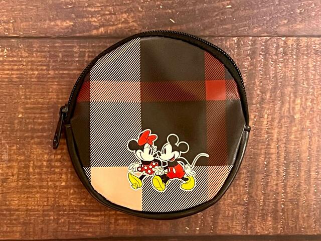 『sweet（スウィート）5月号』小サイズは丸型。「クレストブリッジチェック」にミッキー＆ミニーのふたりが尊い…！