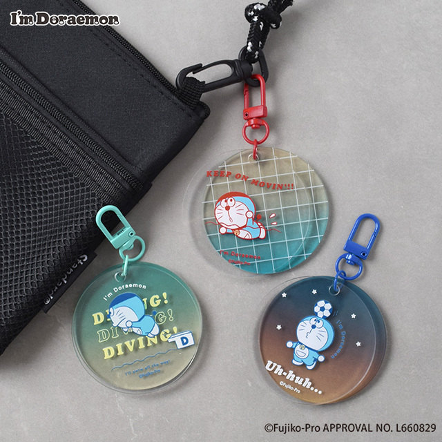 アクリルキーホルダー　全3種 各990 円（税込）