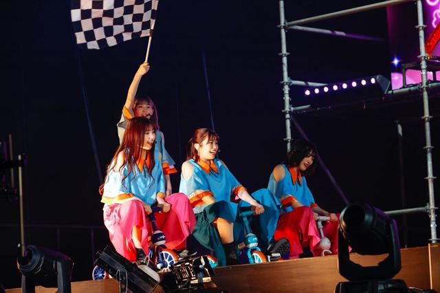 「Microscope」『櫻坂46 1st TOUR 2021』より