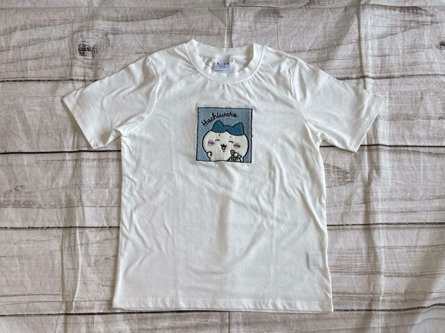 『ちいかわ/Tシャツ』税込1,760円