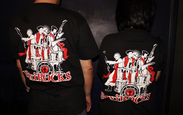 超カオスな対バン「坊主バンドvs.牧師ROCKS」の模様