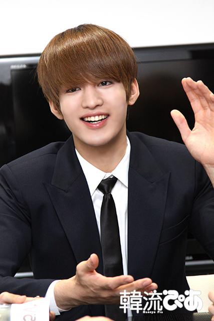 F.CUZカン　雑誌「韓流ぴあ 1/31号」（12/22発売）の撮影の様子