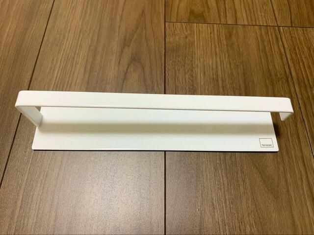 【tower マグネットキッチンペーパーホルダー】シンプル構造のペーパーホルダー