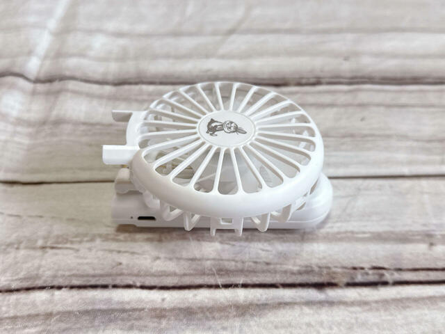 【cookpad plus 2025年夏号増刊付録】持ち手を折り曲げてコンパクトにすることもできます