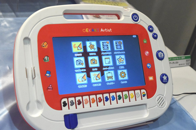 『おえかきアーティスト』メガハウス/2万円（7月上旬発売）