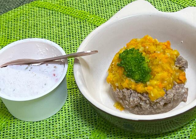 【帝塚山WANBANA犬用アイス】アイスとラム肉のポトフでクリームシチューに