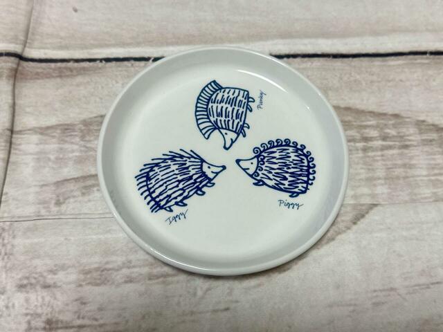 【cookpad plus 2025年春号付録】大きさは(約)直径13cm×高さ1.6cm。豆皿よりも格段に大きいサイズ!