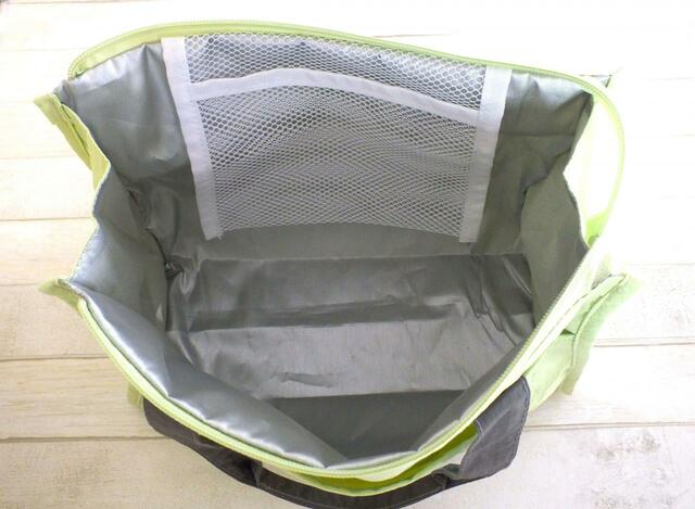 【カルディ春のコーヒーバッグ】サイズは横29×高さ21×マチ10cm。