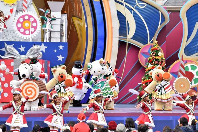 サンタのマジカル・サプライズ｜ユニバーサル・ワンダー・クリスマス｜ユニバーサル・スタジオ・ジャパン