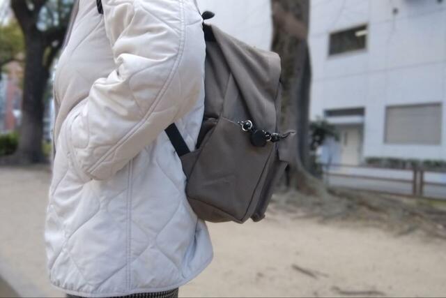 【anello大容量リュック TOGO】マチが大きいので、混雑した場所では下ろすのが良さそうです