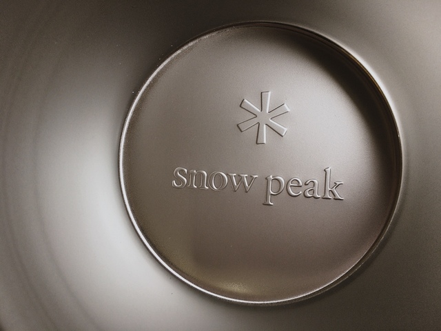 【スノーピーク(snow peak) マグ・シェラカップ 310ml】かっこいいロゴは注目度抜群！