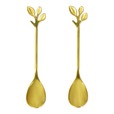 【フライングタイガー／スプーン（2本） 495円】ゴールドのスプーンは先端の葉がポイント