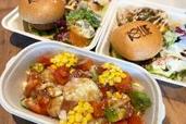 【テイクアウト】“めちゃクセになる”バーガーも！原宿のおいしい「サステナブルなシーフード」
