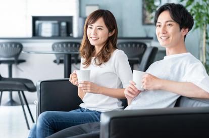 男性たちに聞いた 同棲 から 結婚 までの期間 きっかけ 2 電撃的な出会い 1 2 Mimot ミモット